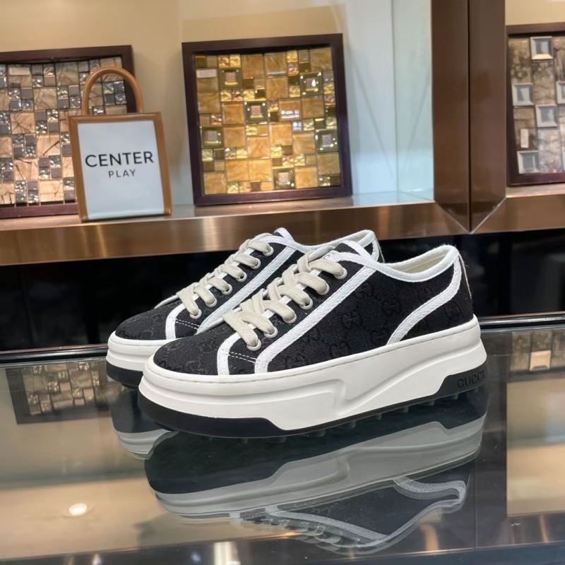 Gucci Casual Shoes